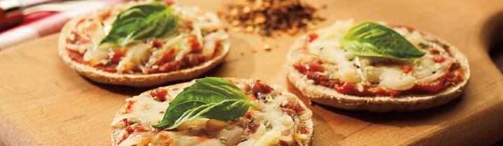 Mini's Margherita Pizza